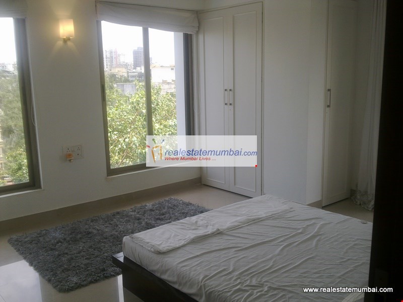 2 BHK Fully Furnished in The Moorings , Bandra West